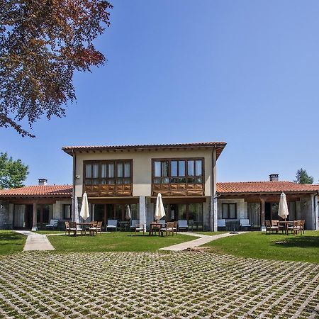 Posada De LlanesBuga IIアパートメント エクステリア 写真